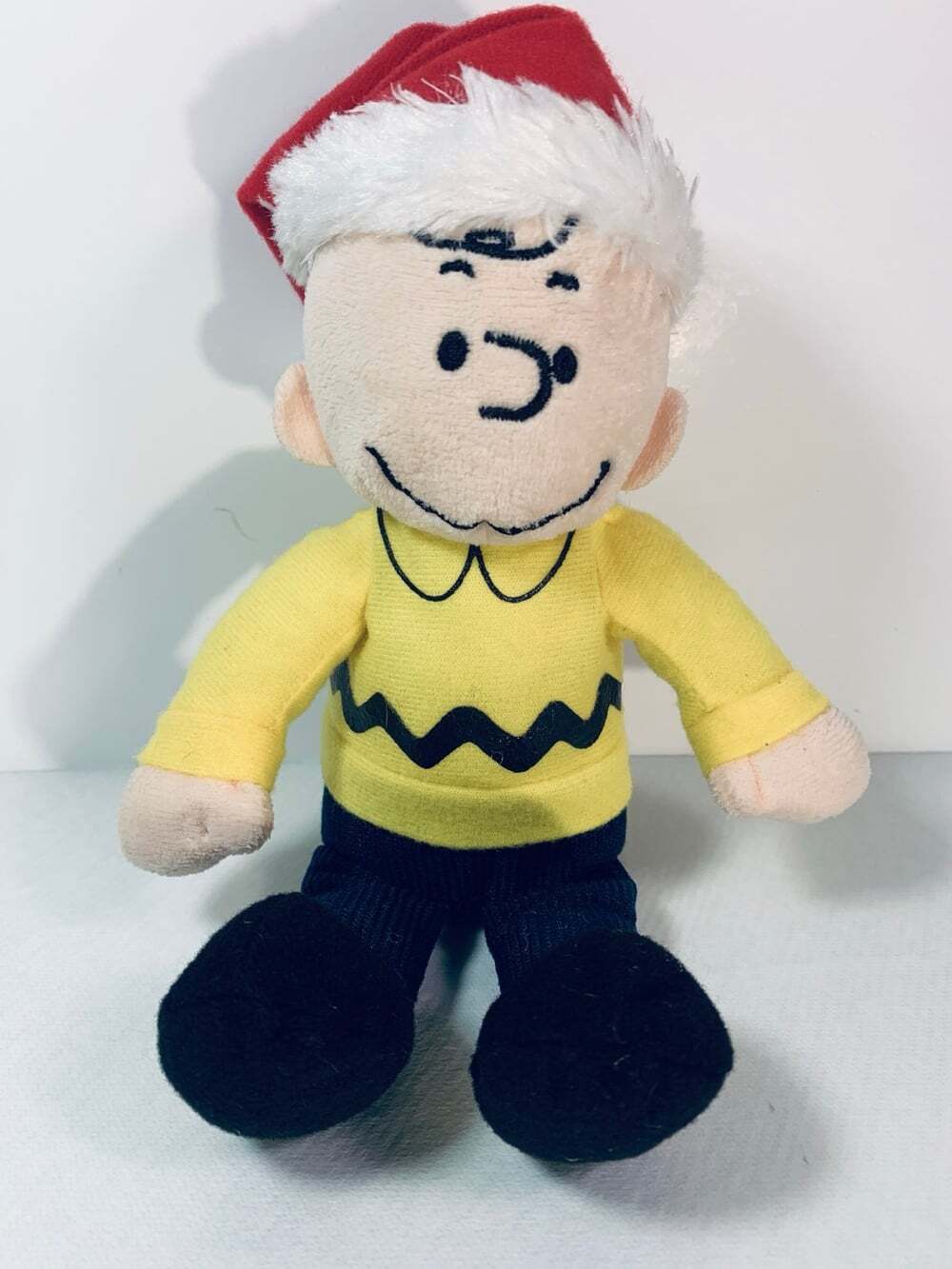 Charlie Brown Plush Christmas hat clip